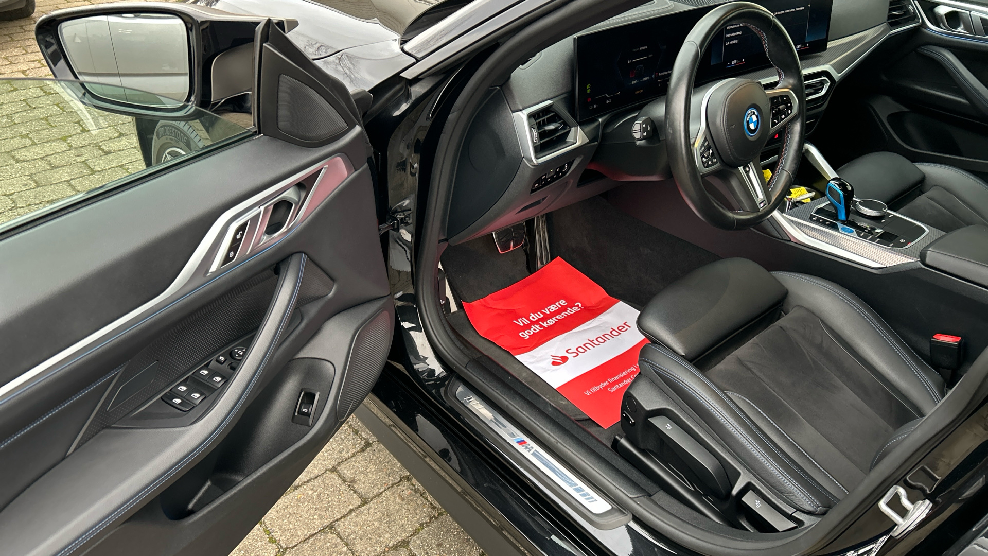 Foto 26 van BMW i4